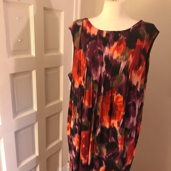 Jessica Howard Dresses & Skirts - Plus size sheath style dress with pockets